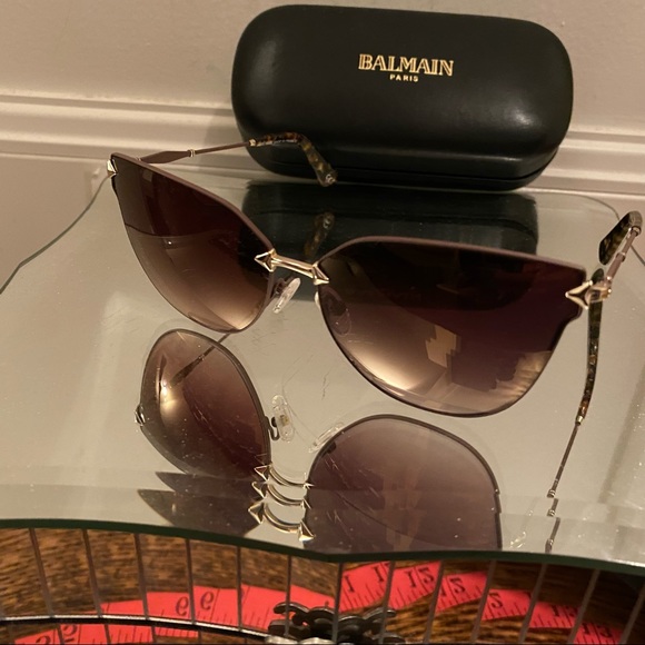 Balmain Cat Eye Sunglasses - Picture 2 of 6
